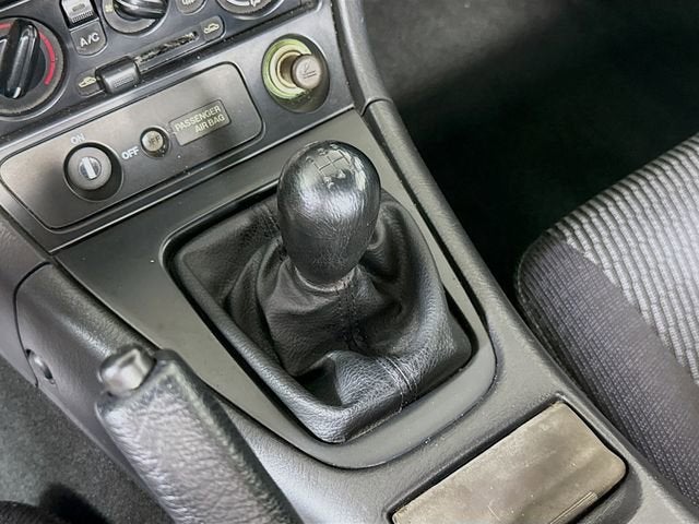 1999 Mazda Mazda MX-5 Miata Base