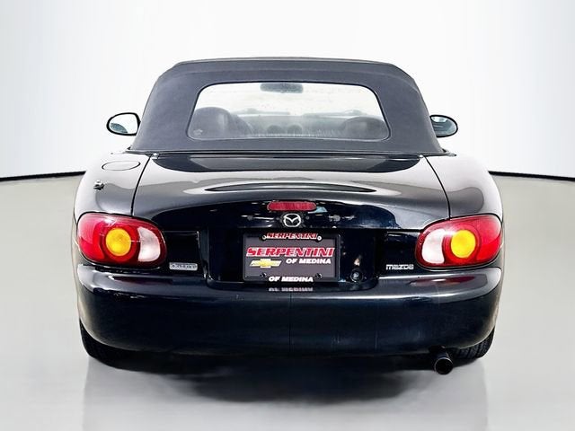 1999 Mazda Mazda MX-5 Miata Base