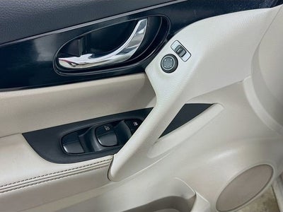 2021 Nissan Rogue Sport SV