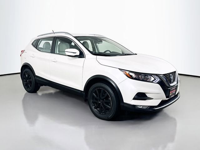 2021 Nissan Rogue Sport SV