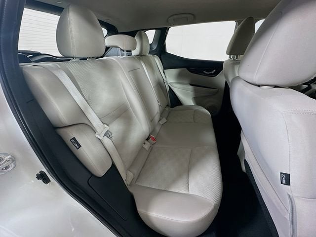 2021 Nissan Rogue Sport SV