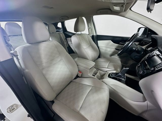 2021 Nissan Rogue Sport SV