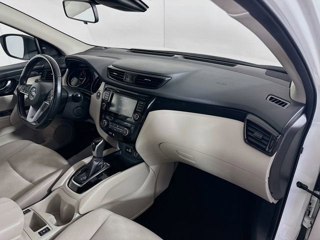 2021 Nissan Rogue Sport SV