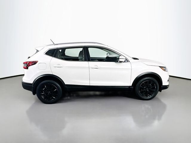 2021 Nissan Rogue Sport SV