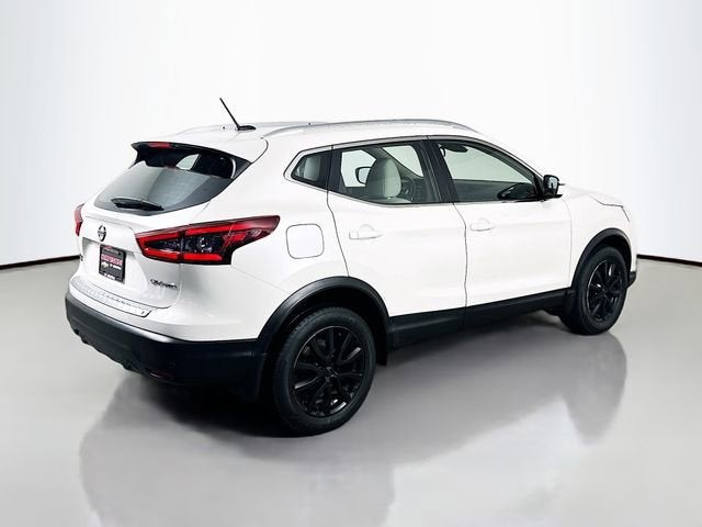 2021 Nissan Rogue Sport SV