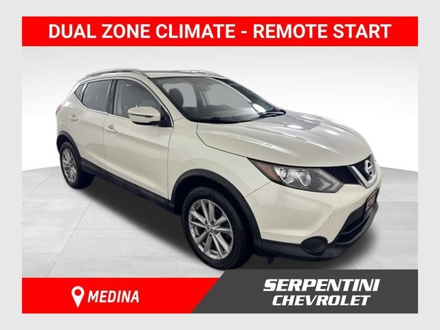 2017 Nissan Rogue Sport SV