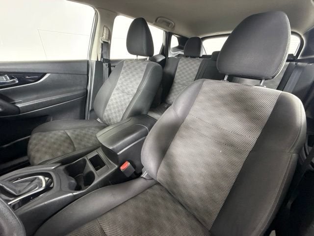 2017 Nissan Rogue Sport SV