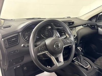 2017 Nissan Rogue Sport SV