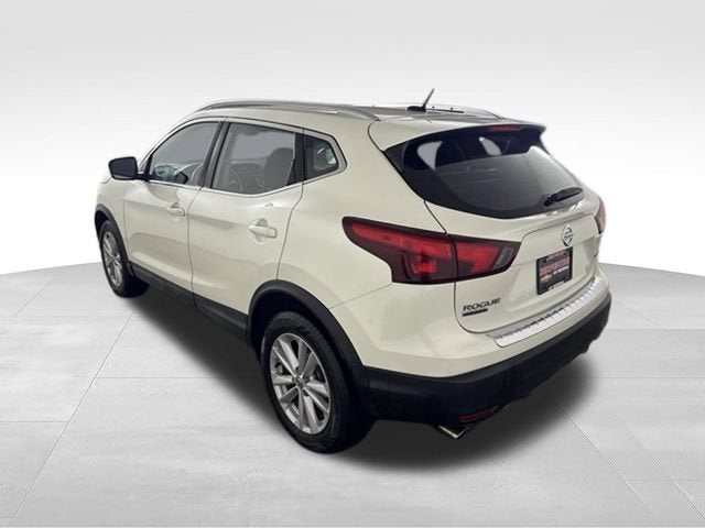 2017 Nissan Rogue Sport SV