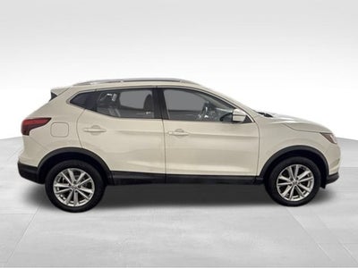 2017 Nissan Rogue Sport SV