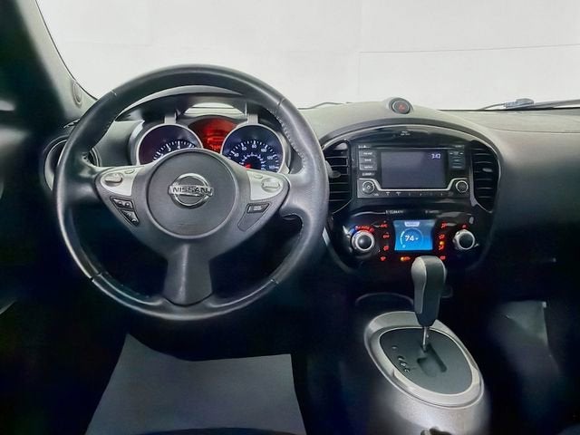 2016 Nissan JUKE SV