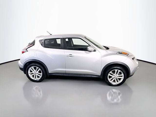 2016 Nissan JUKE S