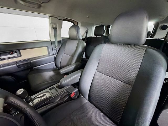 2013 Toyota FJ Cruiser NA