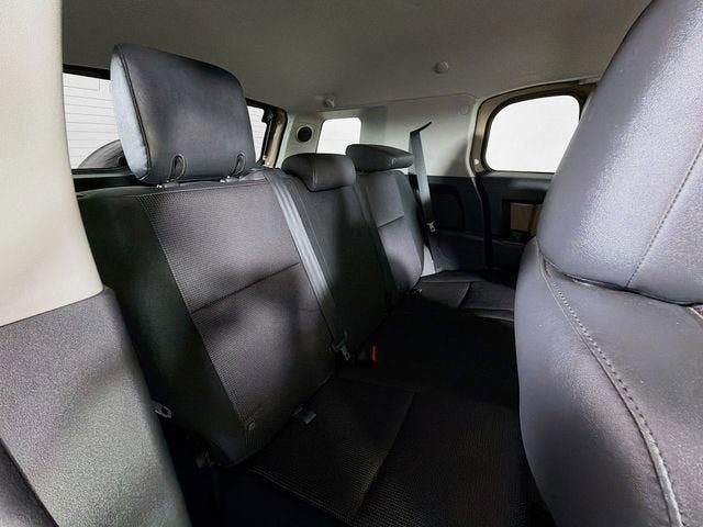 2013 Toyota FJ Cruiser NA