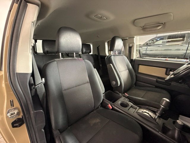 2012 Toyota FJ Cruiser SR