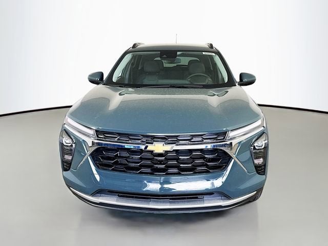 2026 Chevrolet Trax LT - Photo 4