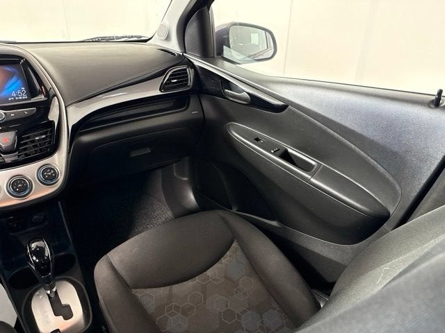 2017 Chevrolet Spark LT