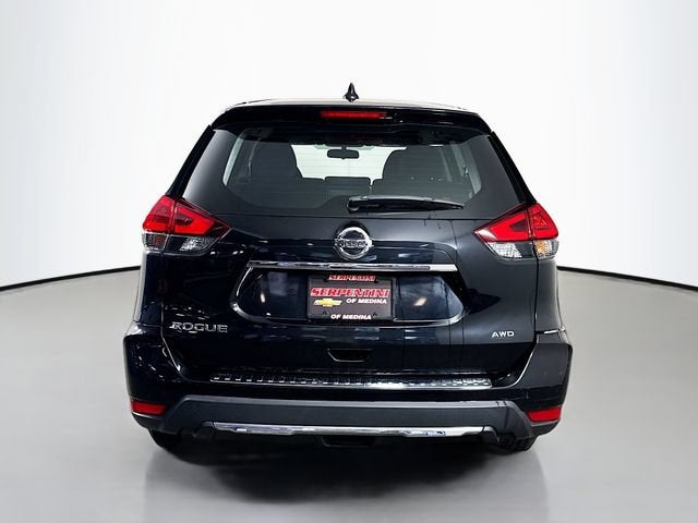 2018 NISS ROGUE NA