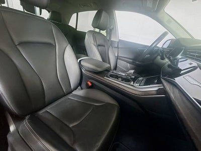 2021 Audi Q8 Premium Plus