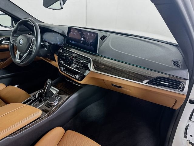 2021 BMW 5 Series 530e xDrive