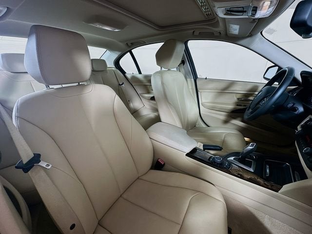 2013 BMW 3 Series 320i xDrive