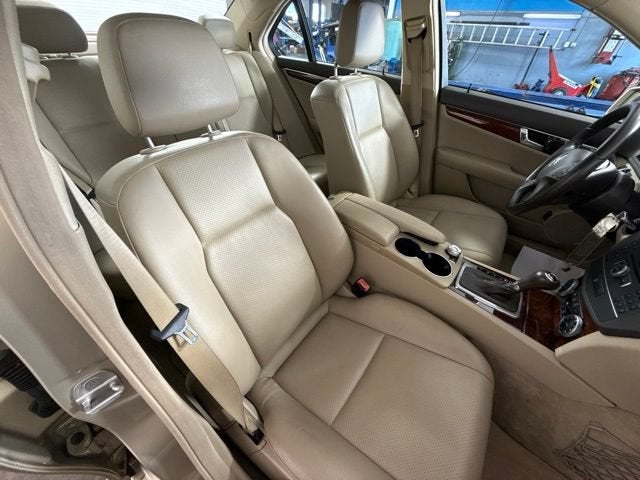 2011 Mercedes-Benz C-Class C 300 Sport