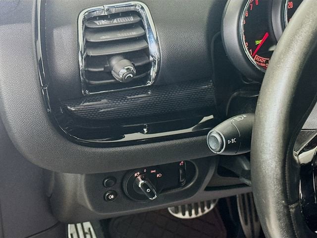 2017 MINI Clubman John Cooper Works