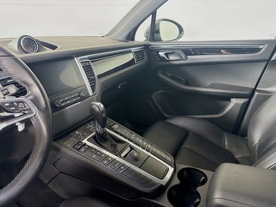 2018 Porsche Macan S