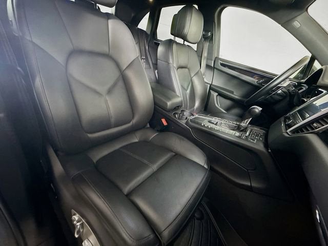 2018 Porsche Macan S