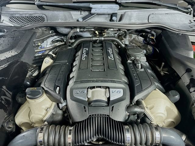 2015 Porsche Cayenne Turbo