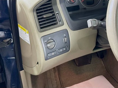 2003 Volvo V70 2.5L Turbo XC70