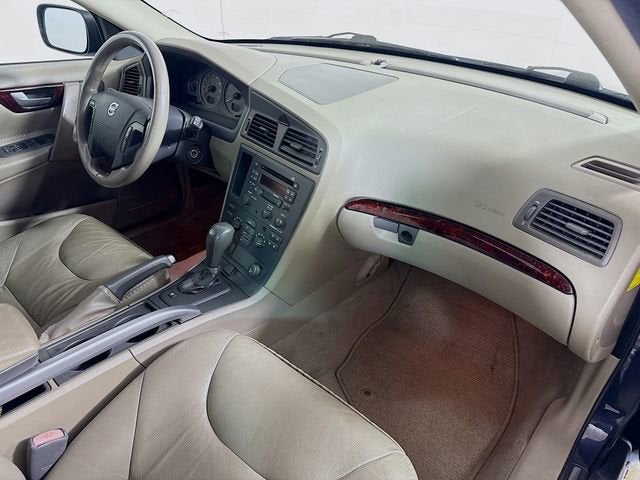 2003 Volvo V70 2.5L Turbo XC70