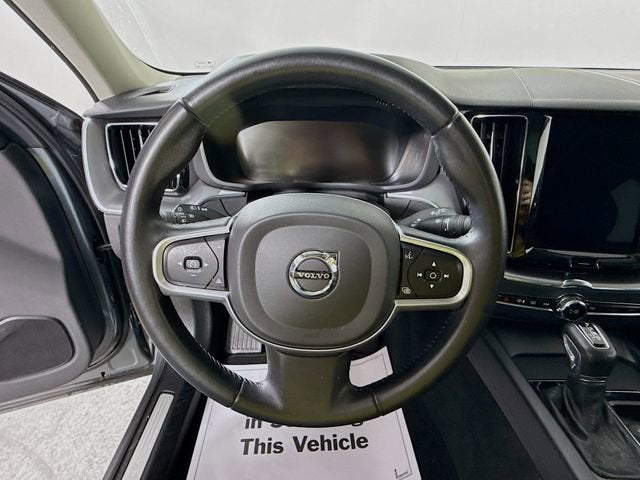 2020 Volvo XC60 Momentum