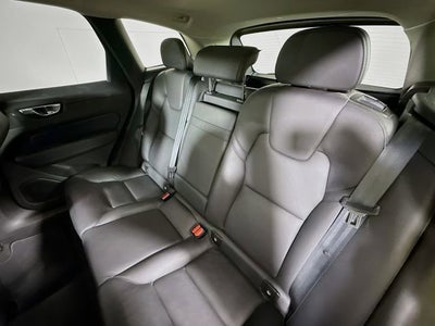2020 Volvo XC60 Momentum