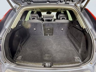 2020 Volvo XC60 Momentum