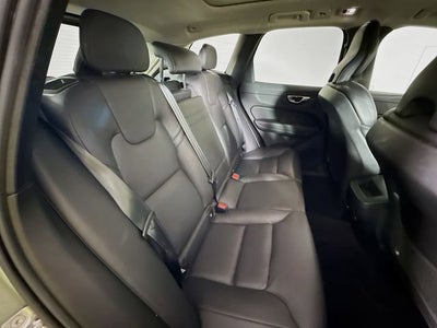 2020 Volvo XC60 Momentum