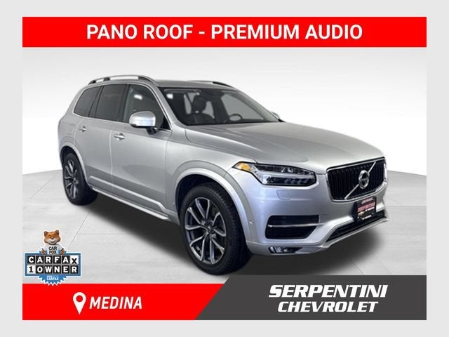 2016 Volvo XC90 T6 Momentum