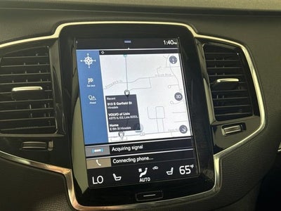 2016 Volvo XC90 T6 Momentum